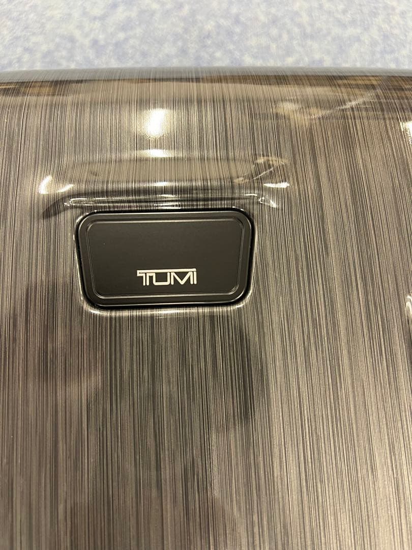 新品未使用　TUMI グレー キャリーケース70L