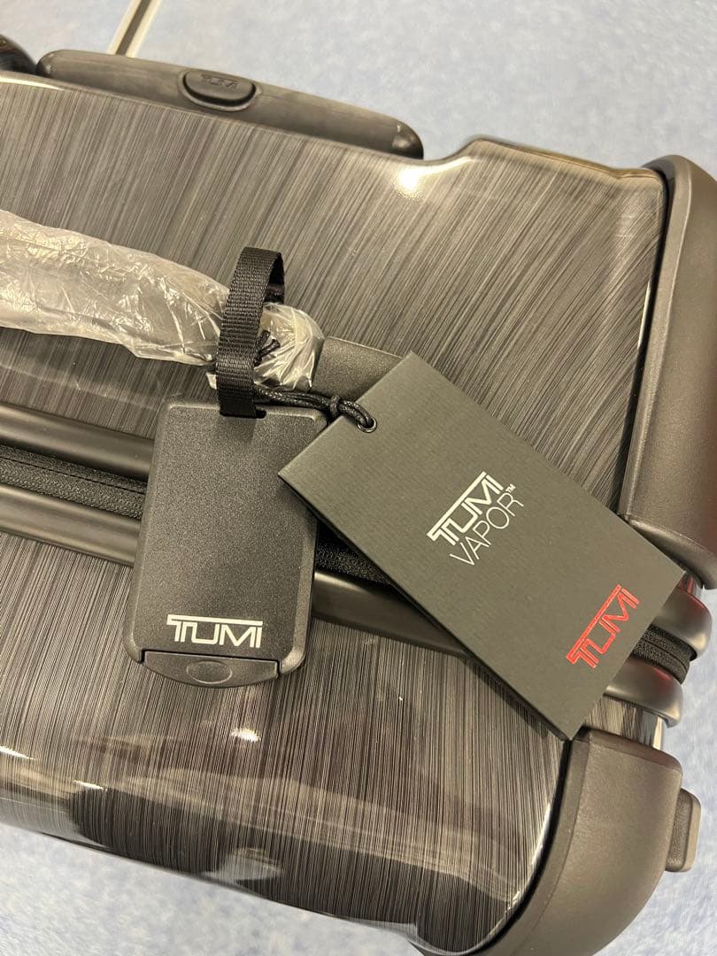 新品未使用　TUMI グレー キャリーケース70L