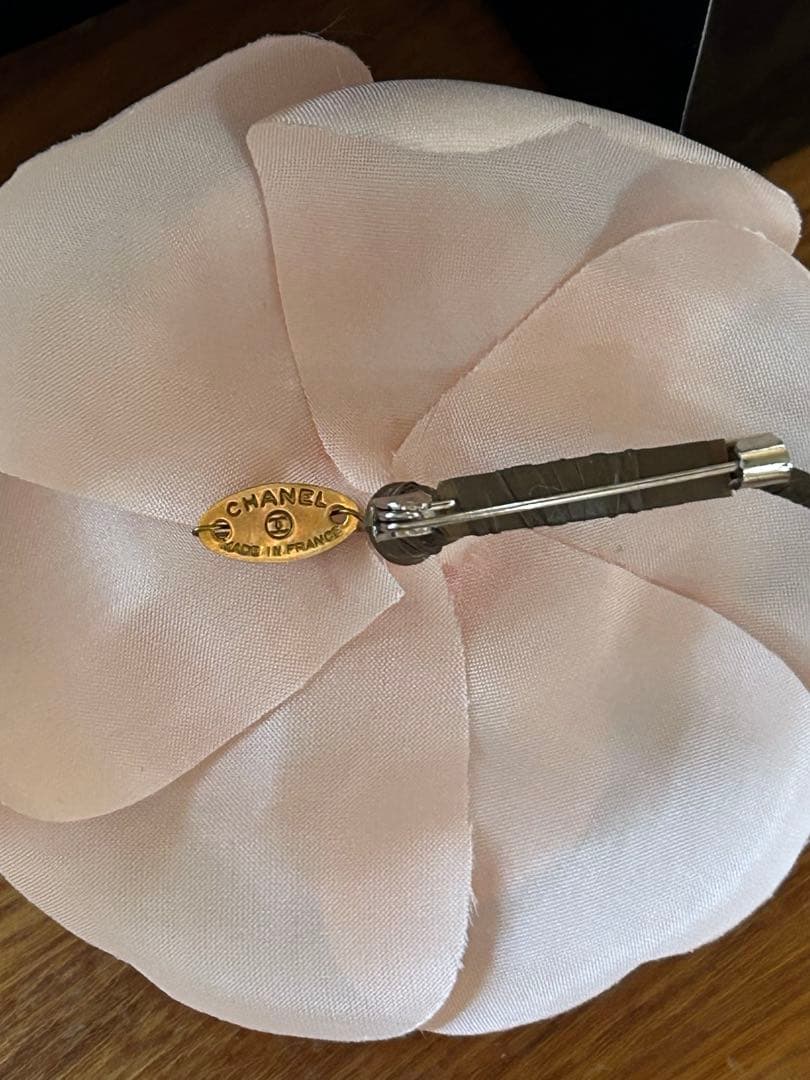 CHANEL シャネル　ピンクフラワー　カメリア コサージュ 箱付き　ビンテージ