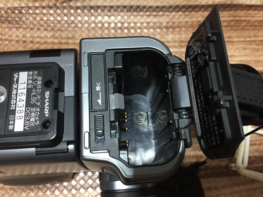 再生ダビングOK 動作良好　SHARP　VL-HL55　付属品有　Hi8　大画面