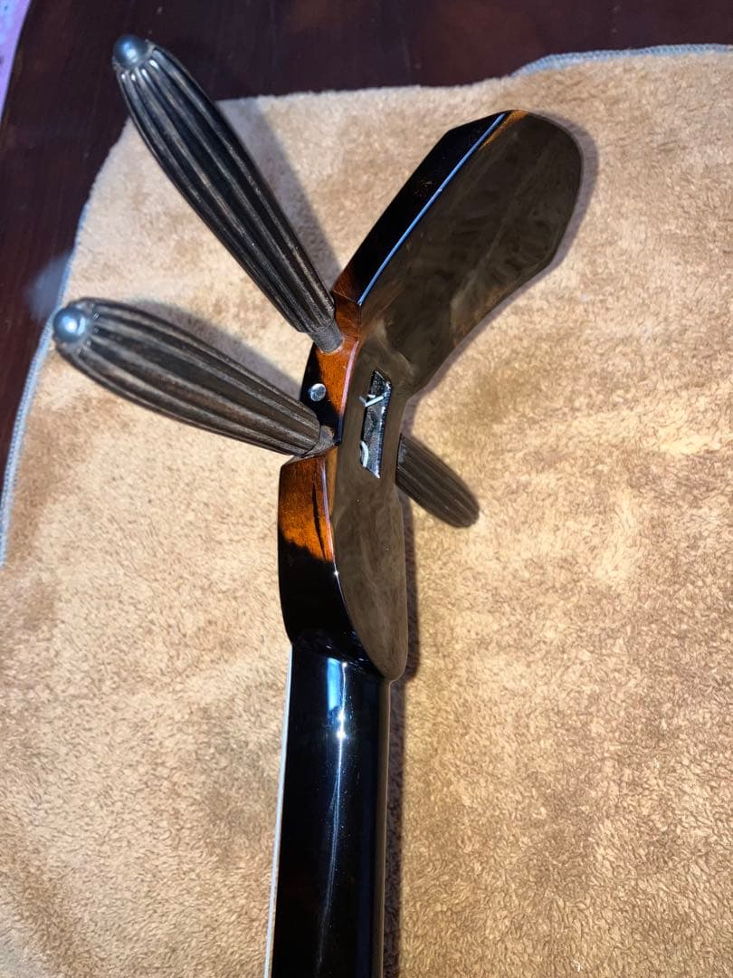 沖縄三線最高峰八重山黒木真壁型本皮一枚張りスンチ塗りウズラミ期間限定の出品