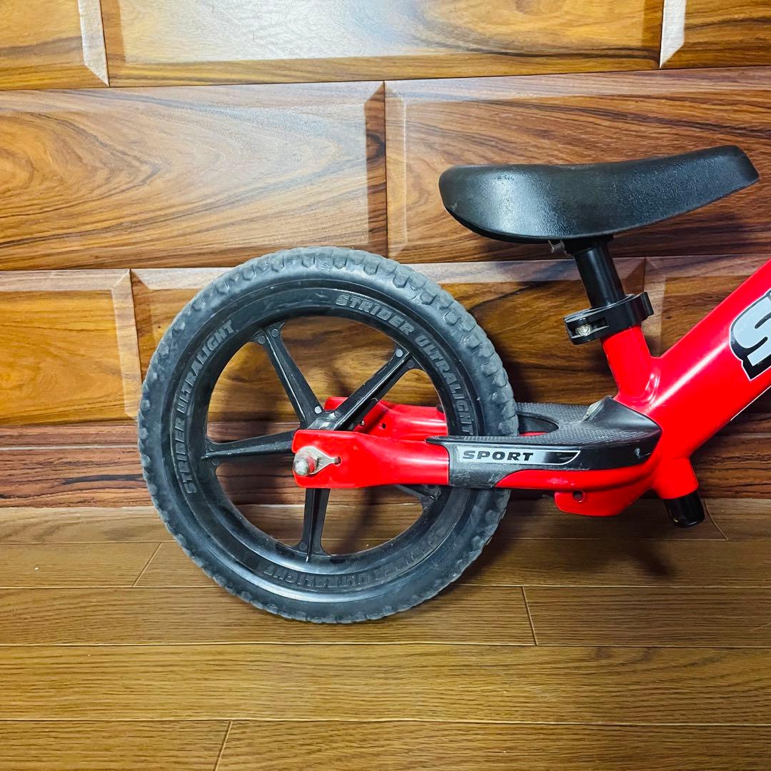 【美品】STRIDER ストライダー スポーツモデル 12インチ 赤 レッド