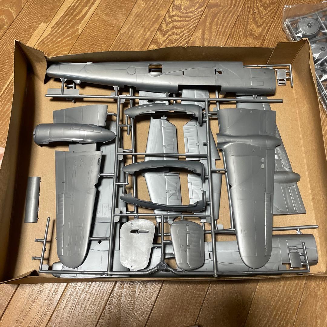 希少 1/48 モノグラム B-25J MITCHELL