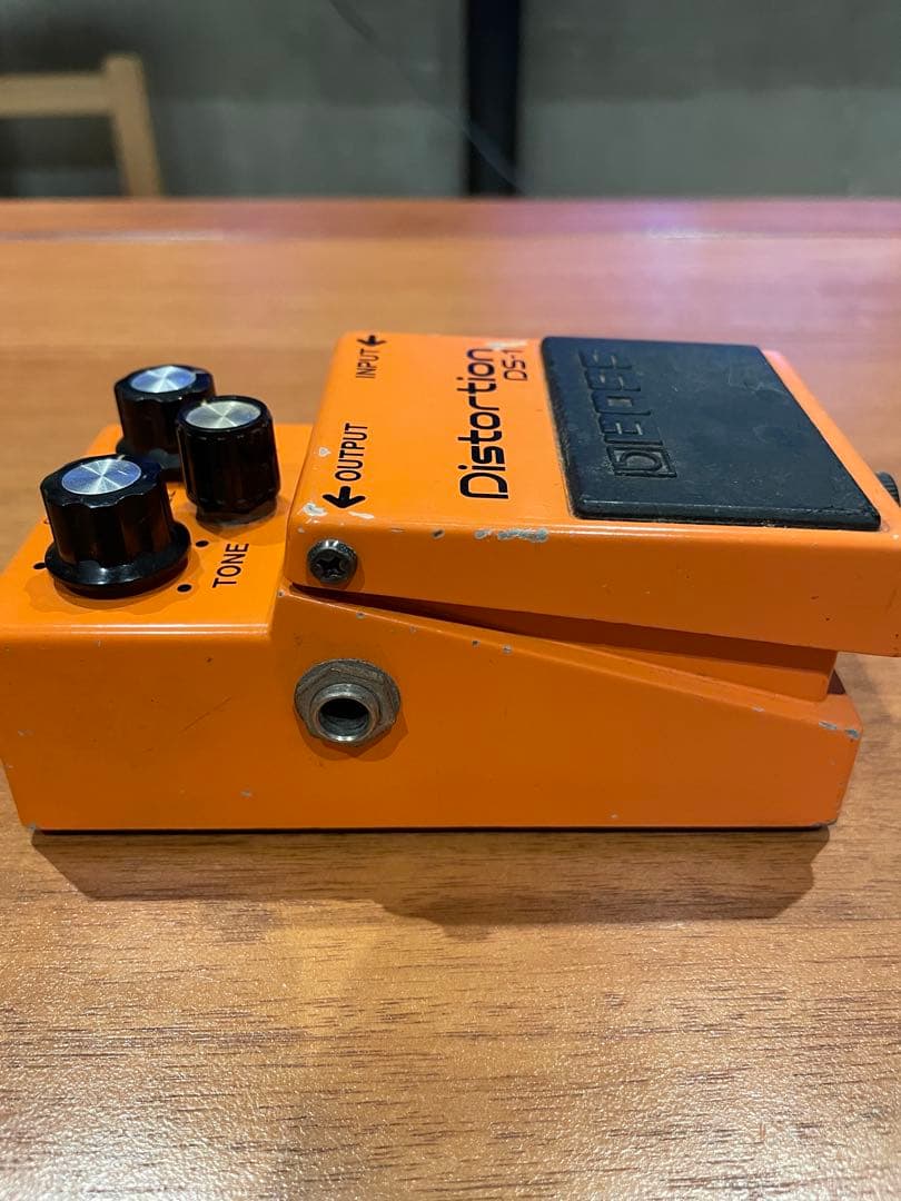 ギター BOSS Distortion DS-1