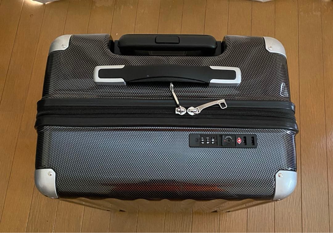 スーツケースキャリー 47L カーボンブラック ALI-6008-22 TSA付