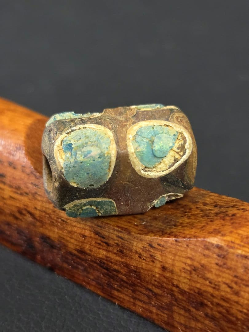 796とんぼ玉　蜻蛉玉　貼眼扁方玉　骨董　貴重　珍品 ！