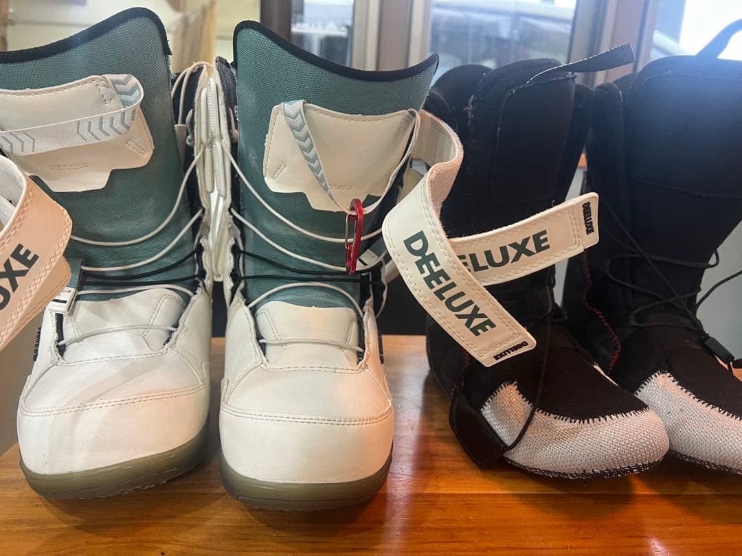 2シーズン10回程使用25.5cm DEELUXETEAMIDLTD 22-23