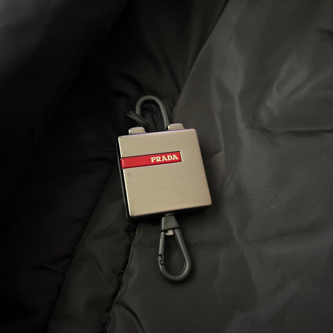 美品 PRADA SPORTS ナイロン 中綿ジャケット ラバーロゴ 黒 44