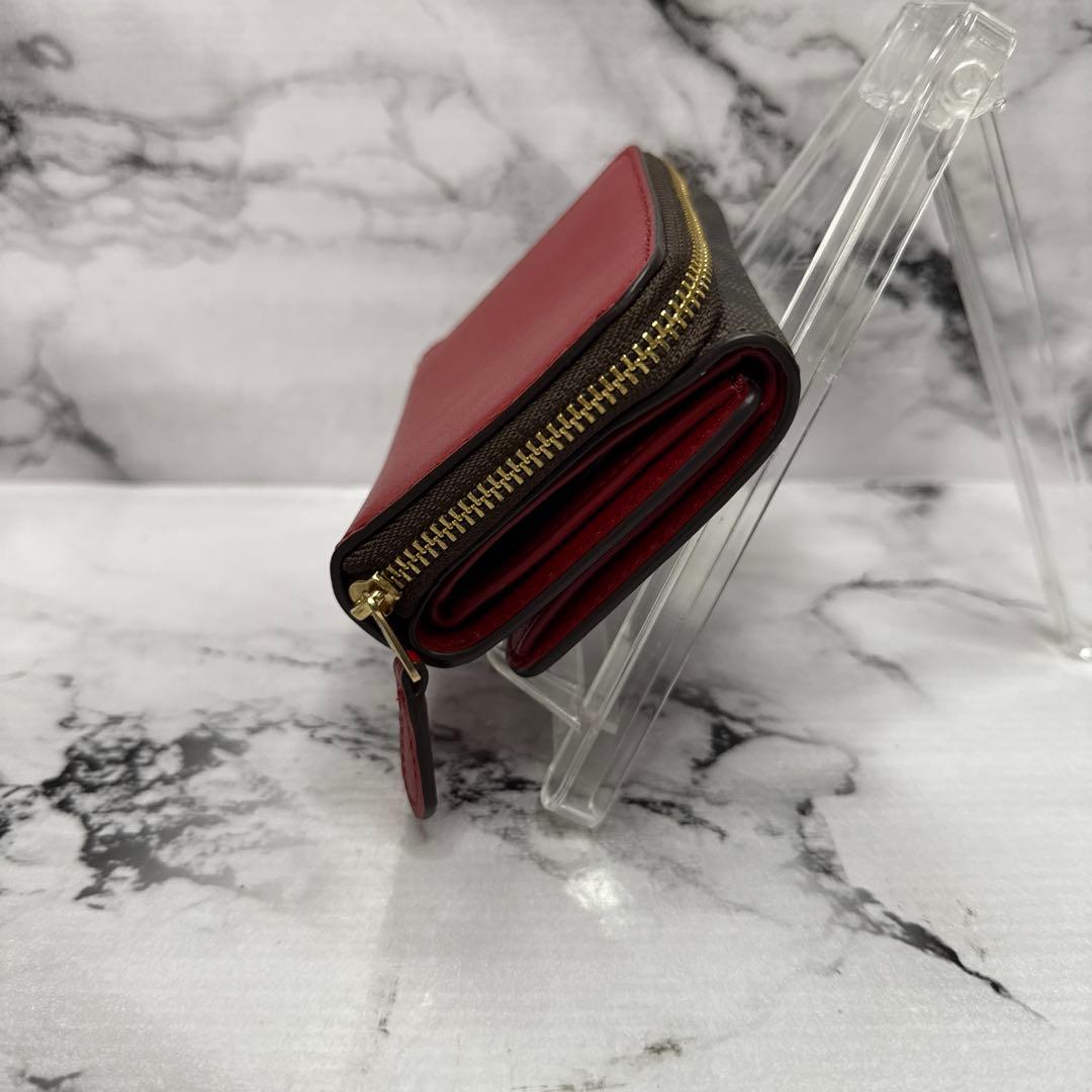 (未使用品)大人気、コーチ、折財布、PVC、レザー、ドッキング、人気色、茶、金