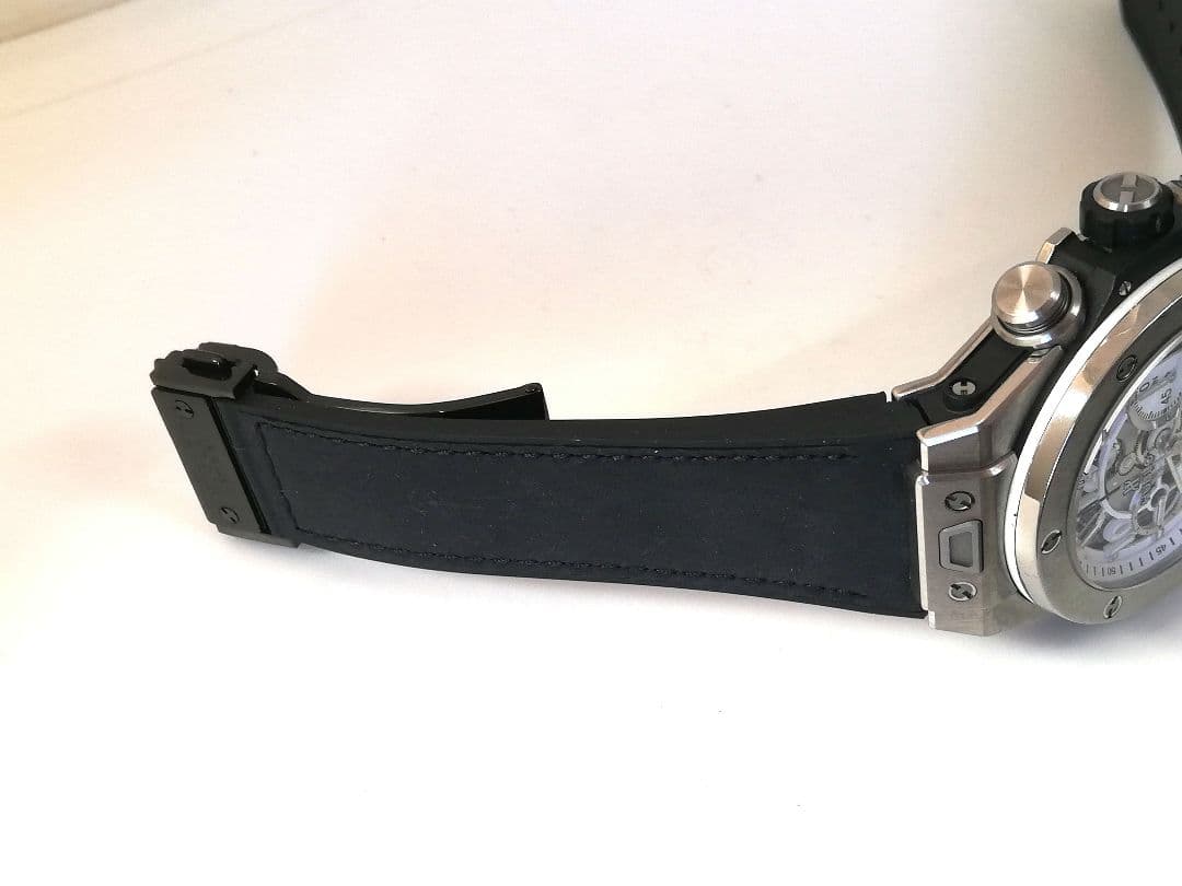 【新品未使用、互換ベルト、バックル付】ウブロ　ビッグバン　ウニコ　ワンタッチ