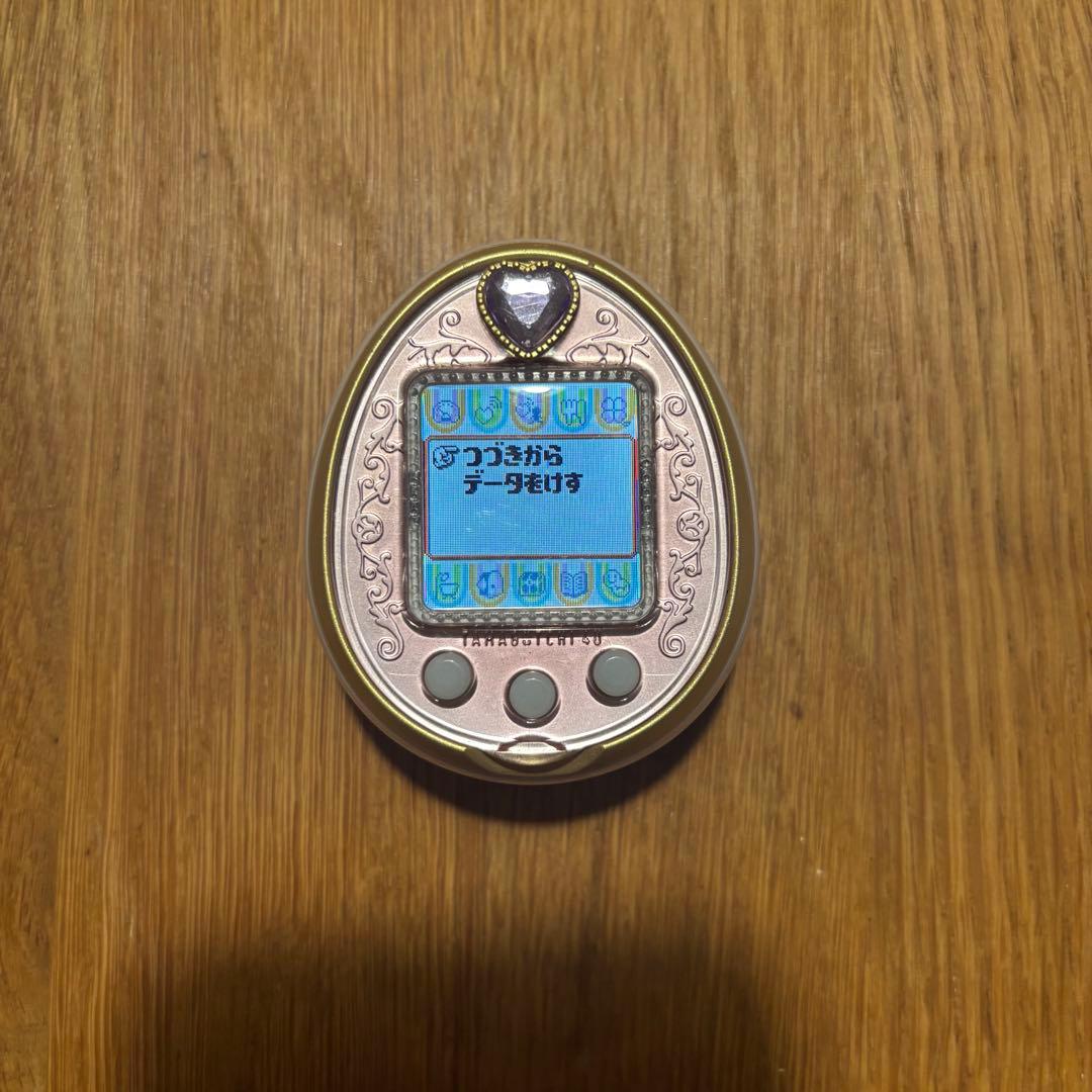 たまごっち4U anniversary ver.  PINK