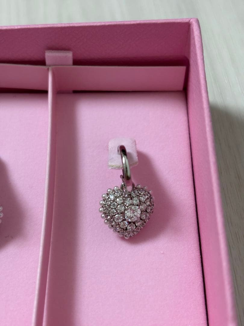 スワロフスキー　IDYLLIA パール　ホワイト　ハート　ピアス