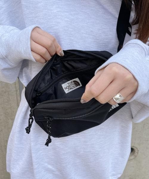 完売！ノースフェイス　SUPER SLING　ショルダーバッグ　クロスバッグ　黒