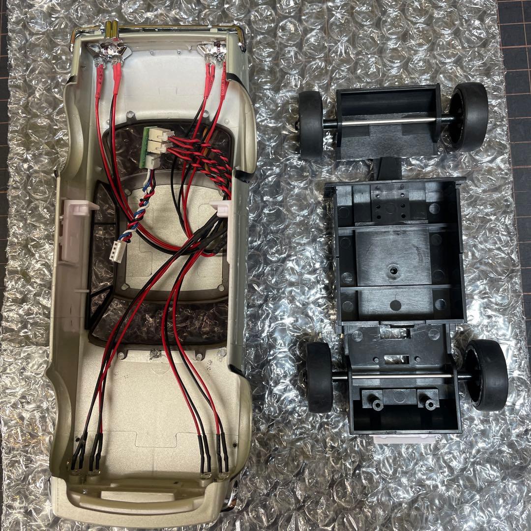 ミニッツ AWD 日産　フェアレディ 240ZG ホワイト　と　2000GT-R