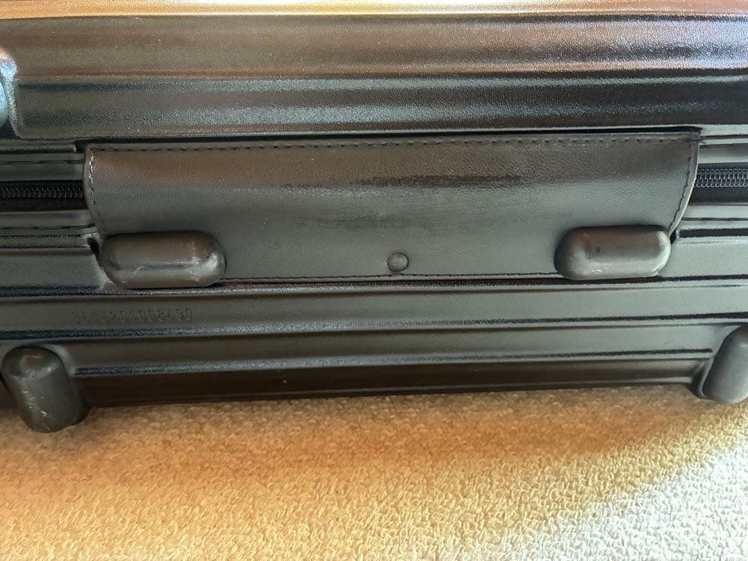 Rimowa (リモワ) 機内持ち込みサイズ2輪