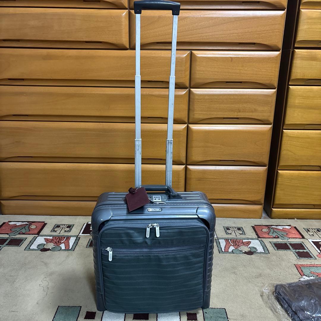 RIMOWA サルサデラックス ハイブリッド 32L 2輪　DX