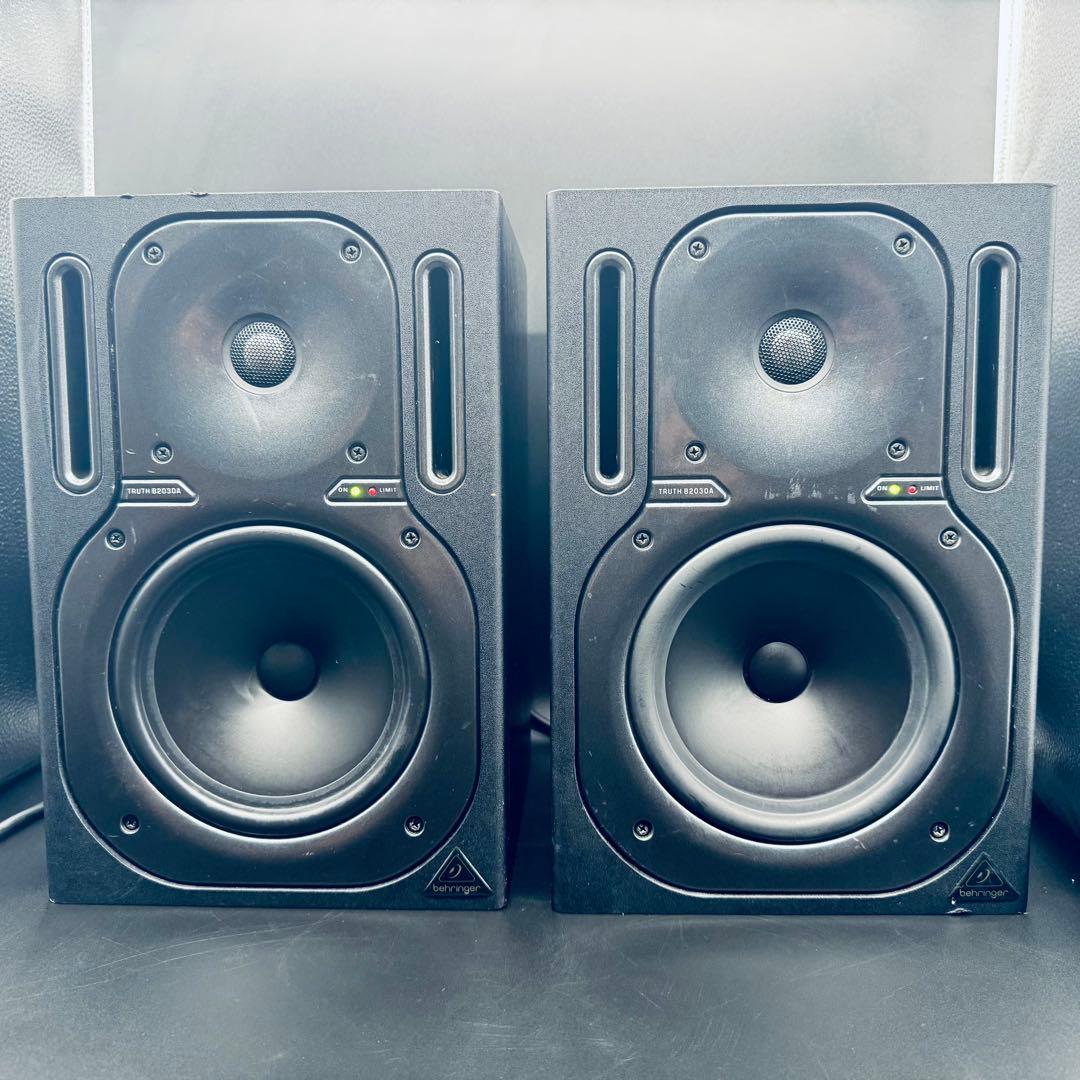 BEHRINGER TRUTH B2030A パワードモニタースピーカー ペア