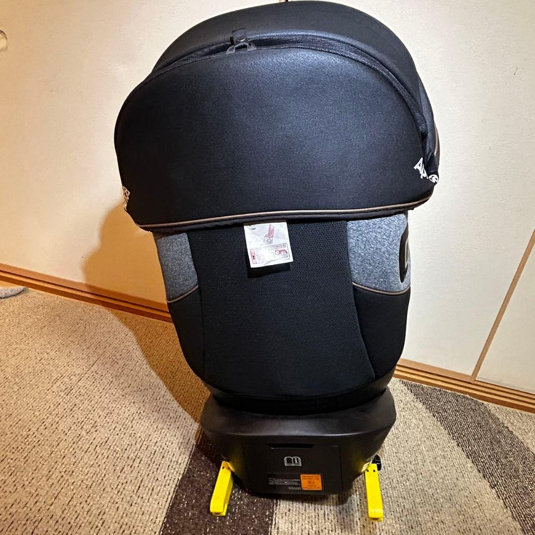 美品　Aprica アップリカ　クルリラ プロテクト　チャイルドシート　R1