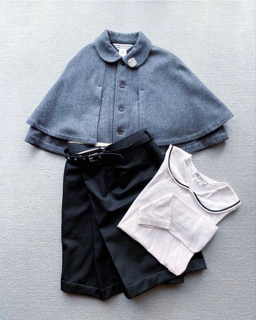 コムデギャルソン黒キュロットパンツ