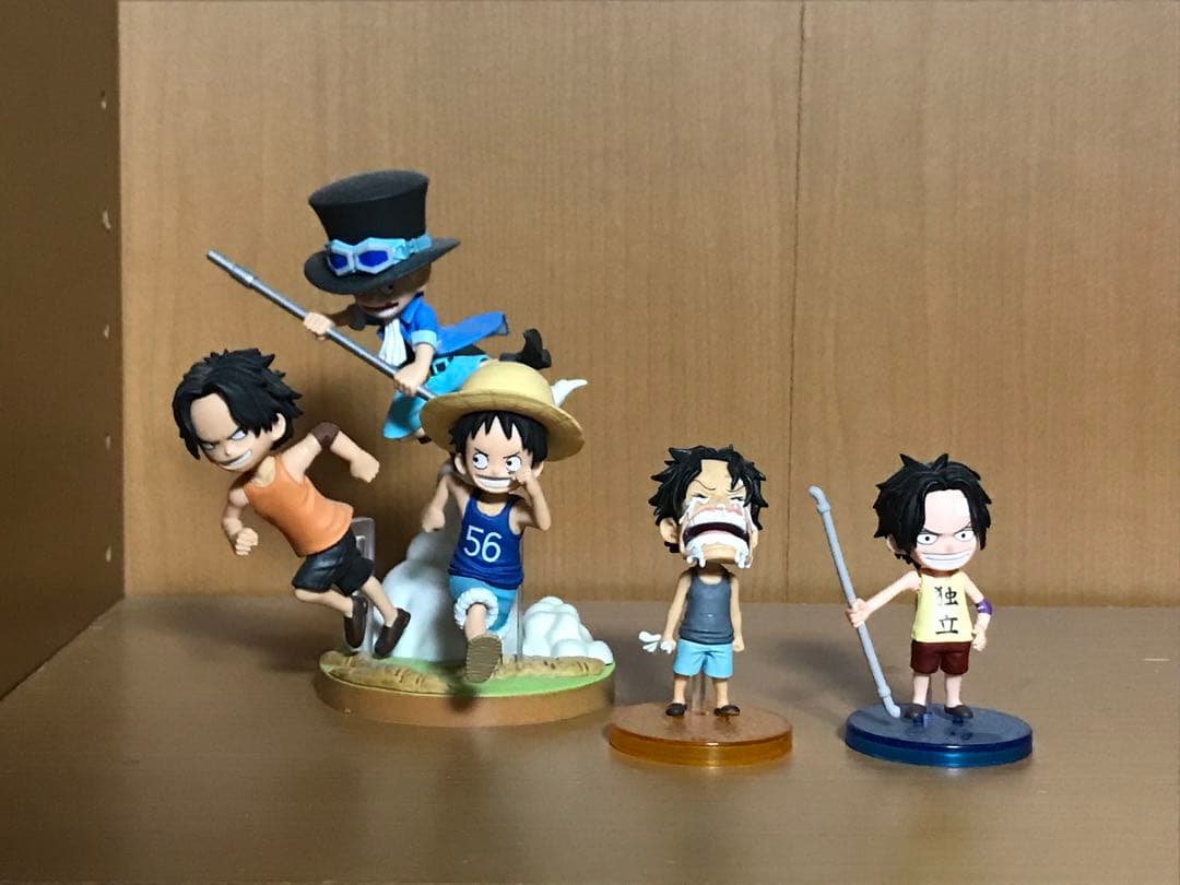 ワンピース フィギュア まとめ売り ルフィ エース サボ ガープ 夢の一枚絵