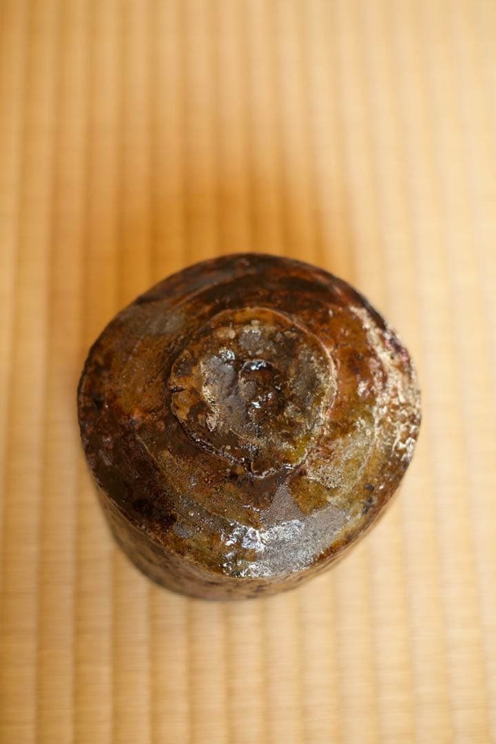 二階堂明弘　益楽黒茶碗　共箱　(益子焼)