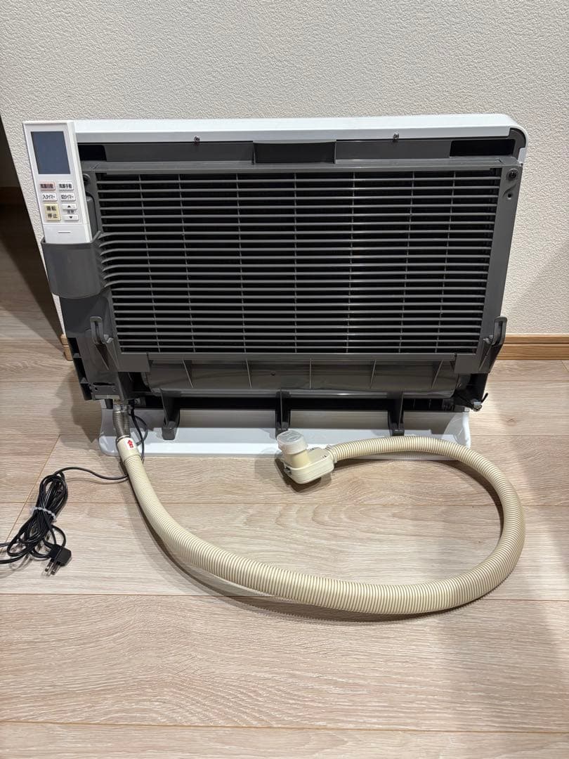 ノーリツ 温水ルームヒーター RH-5604RN-WH-BL