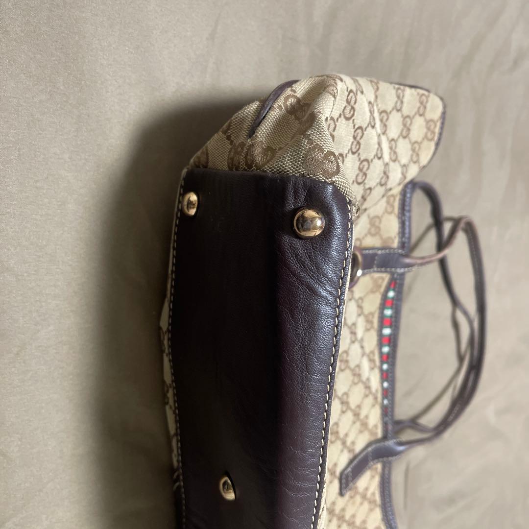 Gucci GGキャンバストートバッグ