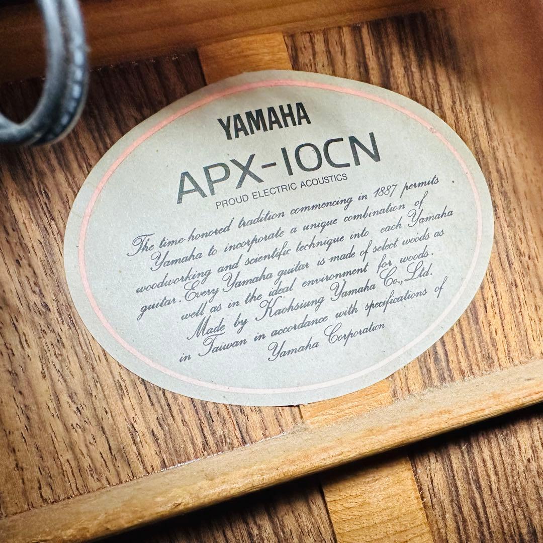 YAMAHA エレガット　APX-10CN