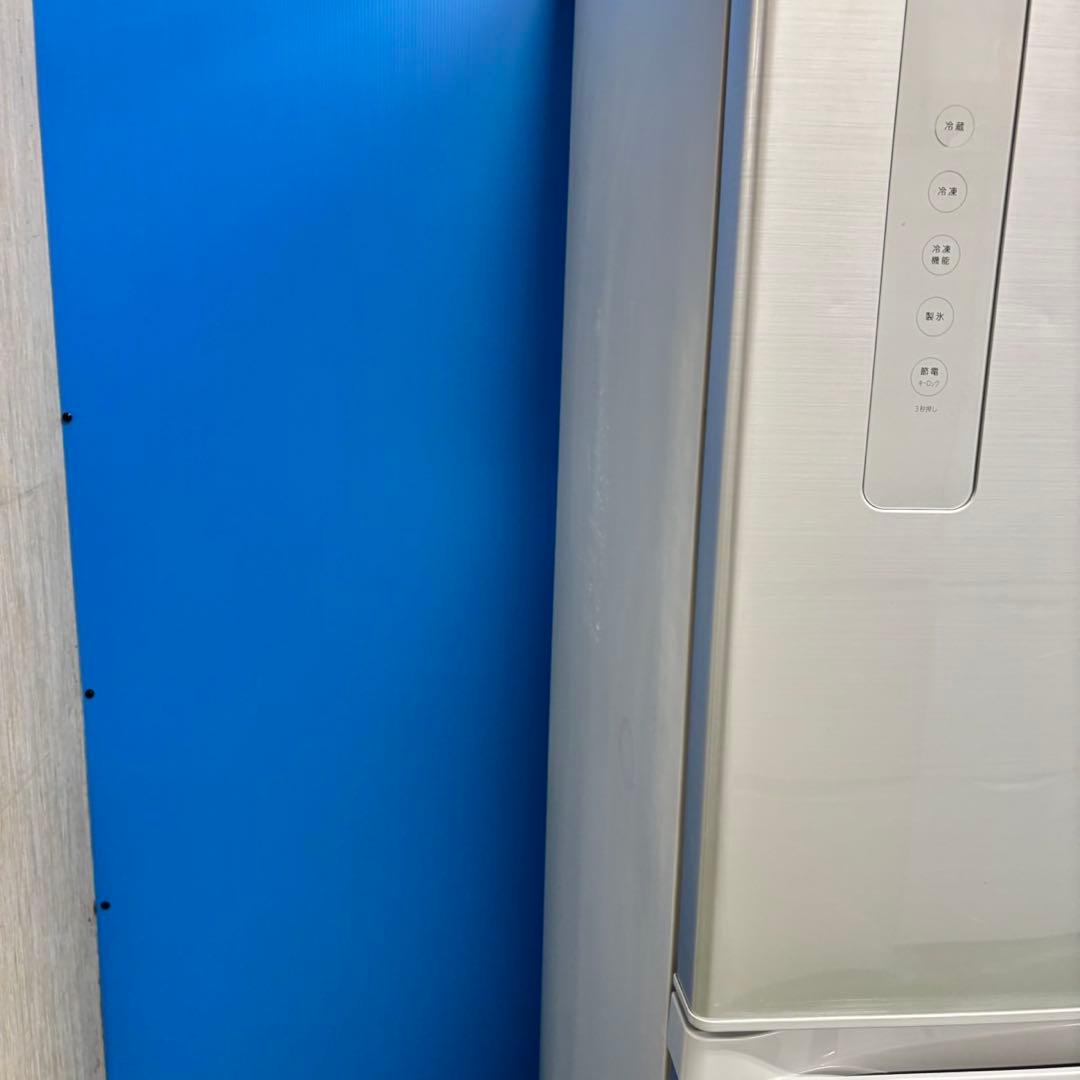 523 東芝 大型冷蔵庫 400L強 右開き 自動製氷 5ドア 大人気 シルバー