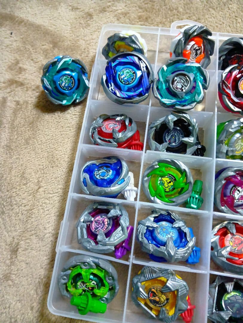 ③　ベイブレードx　ランダムブースターvol.1〜7 フルコンプ　ベイブレード