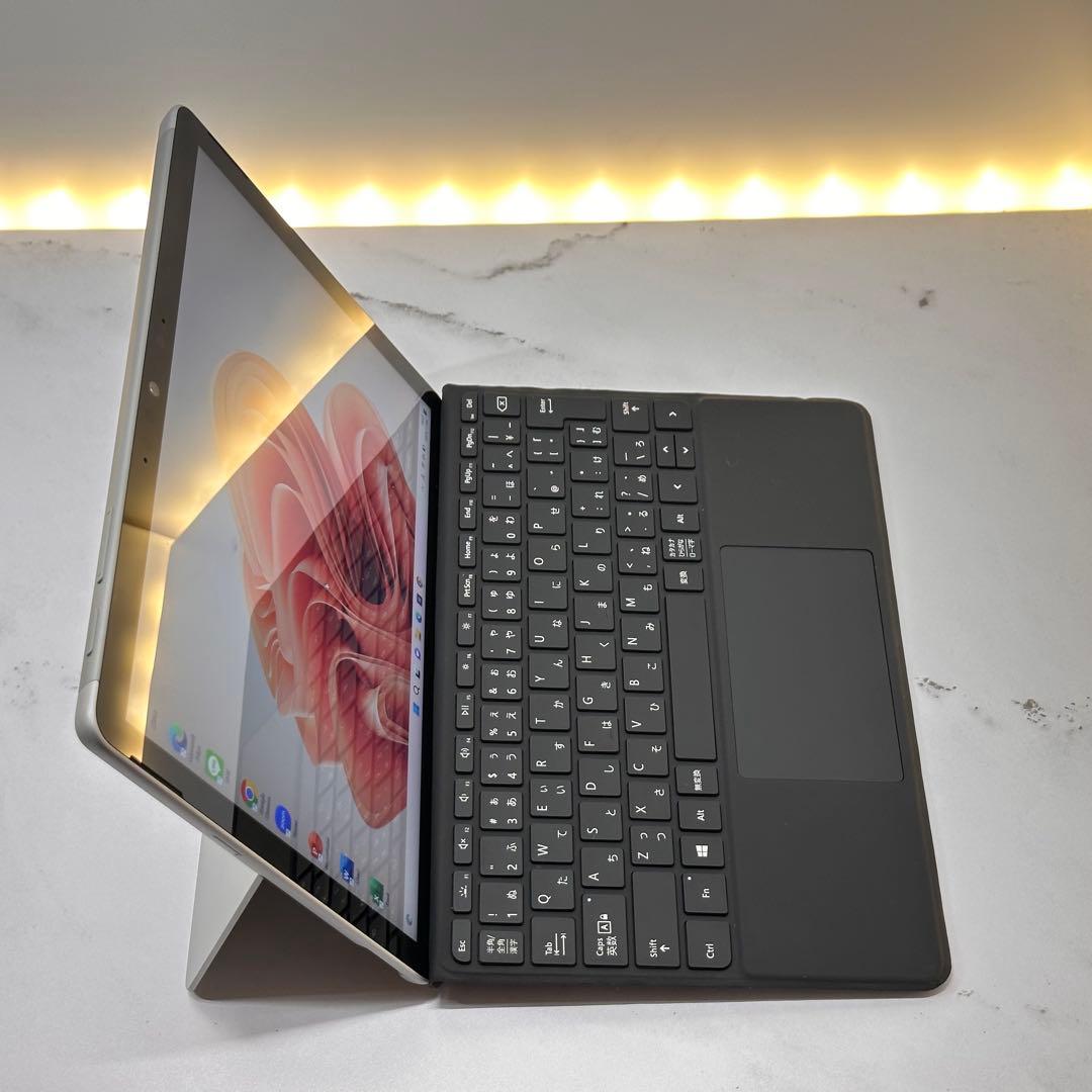 【SIMフリー】Surface Go2 LTE m3-8100Y/8/128