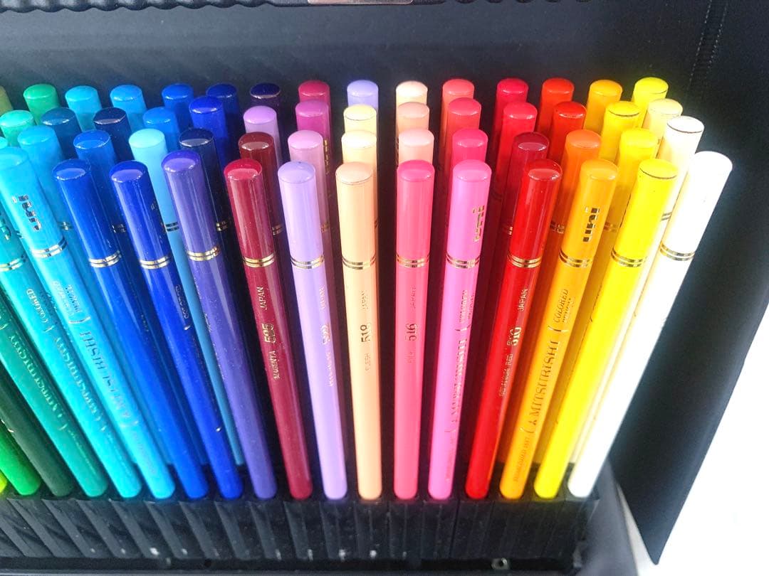 オリーブ出品　未使用 三菱鉛筆 100色 ユニカラー 箱付き Uni