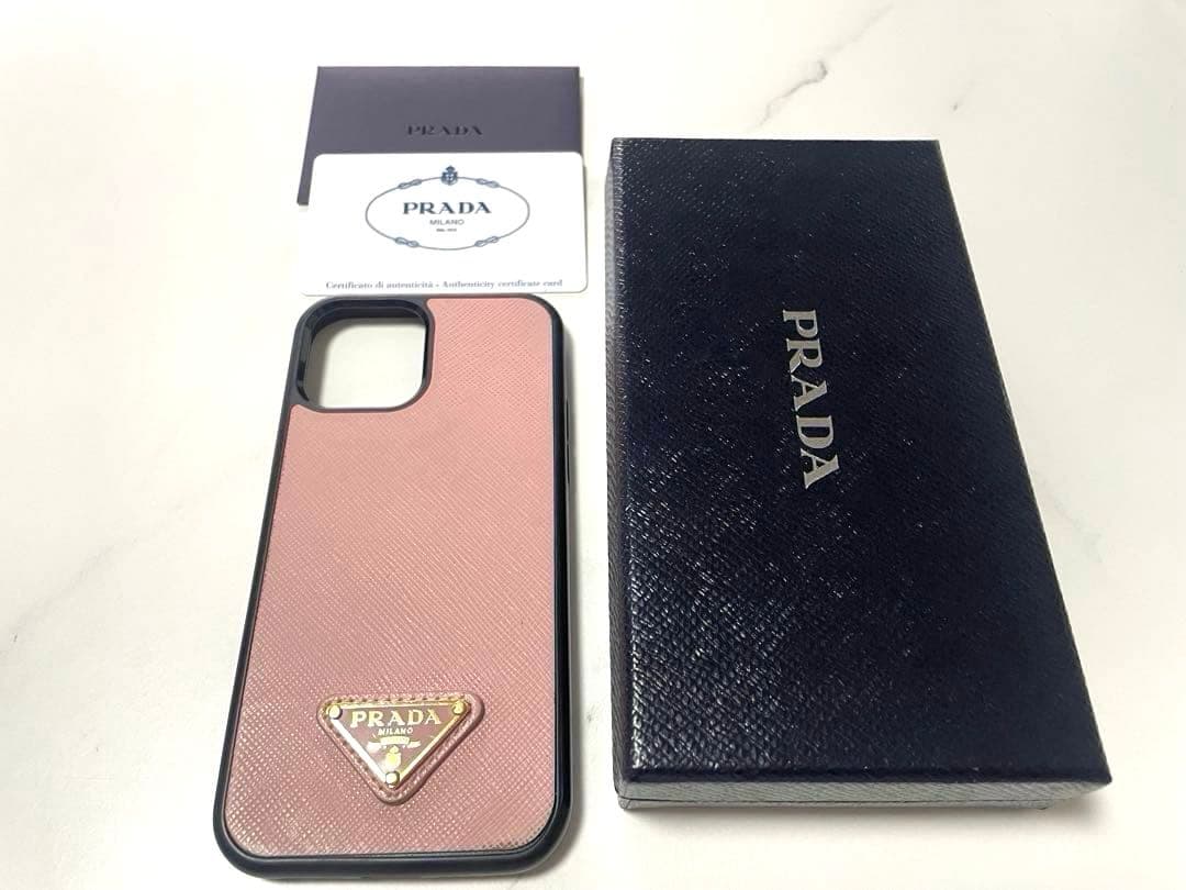 PRADA サフィアーノレザー iPhone12ケース