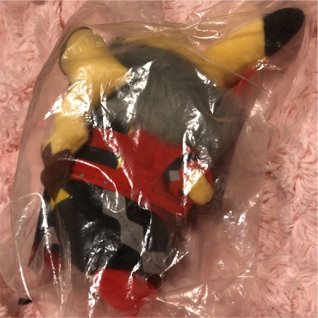 ポケモンセンター　ハードロック　ピカチュウ ぬいぐるみ
