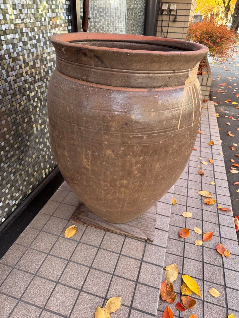 【特大の甕（かめ）】大型陶器製円筒形壺
