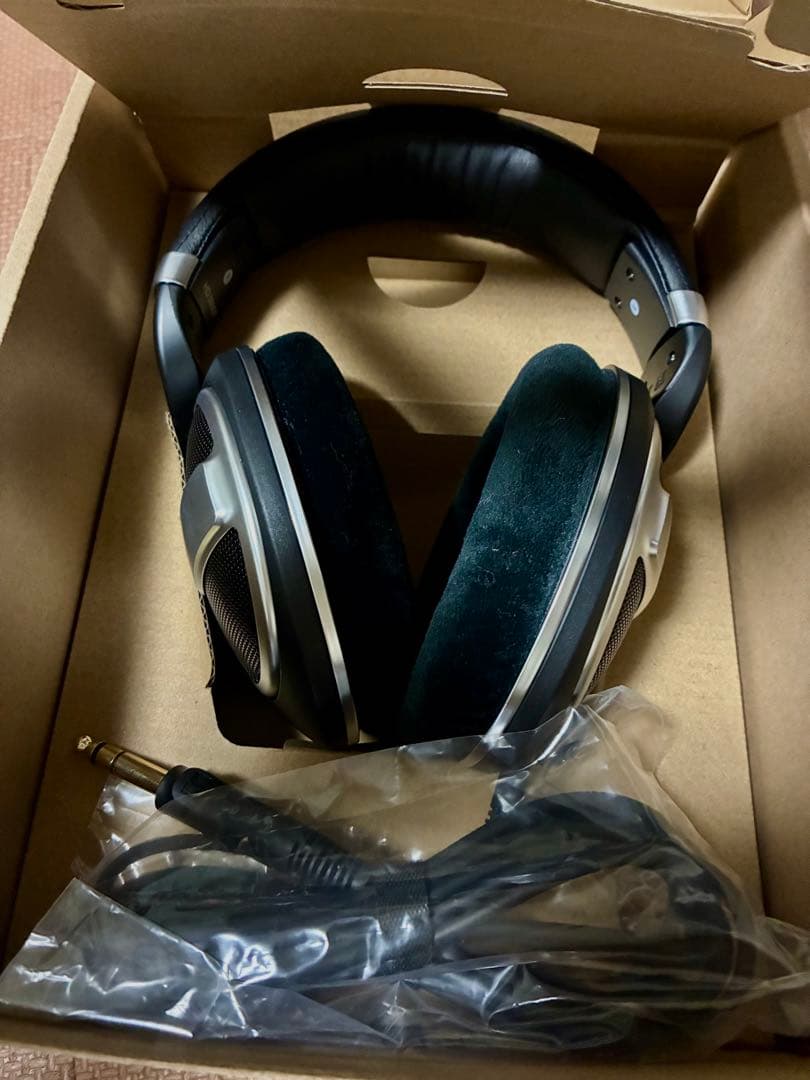 値下げ！ゼンハイザー ヘッドホン HD 599 SE オープン型 開放型