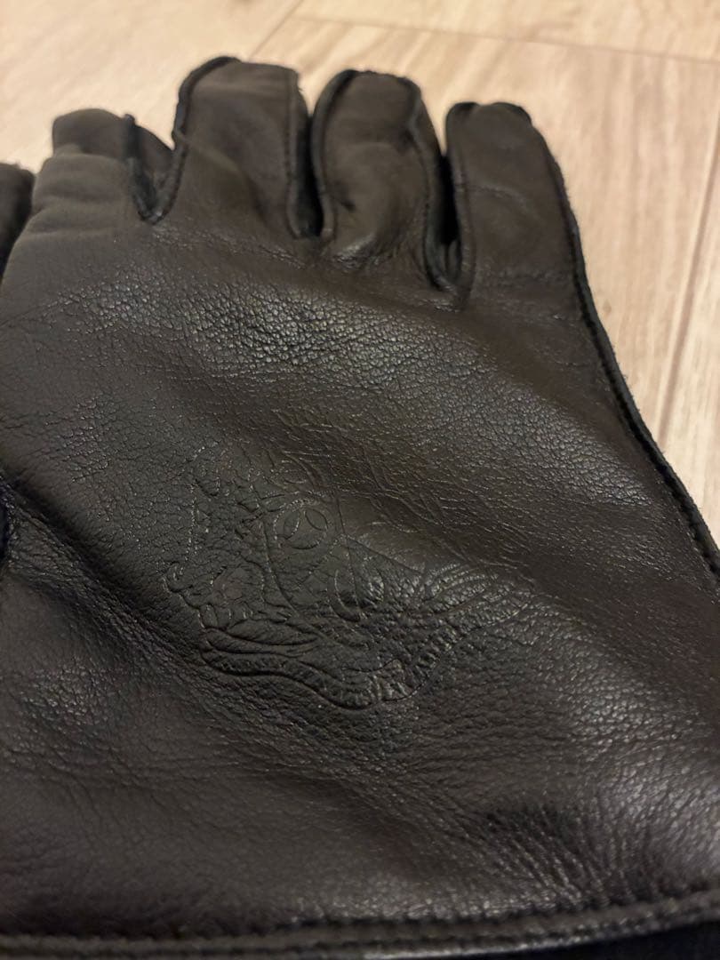 ダンヒル　レザー製 黒手袋 エンブレム付き