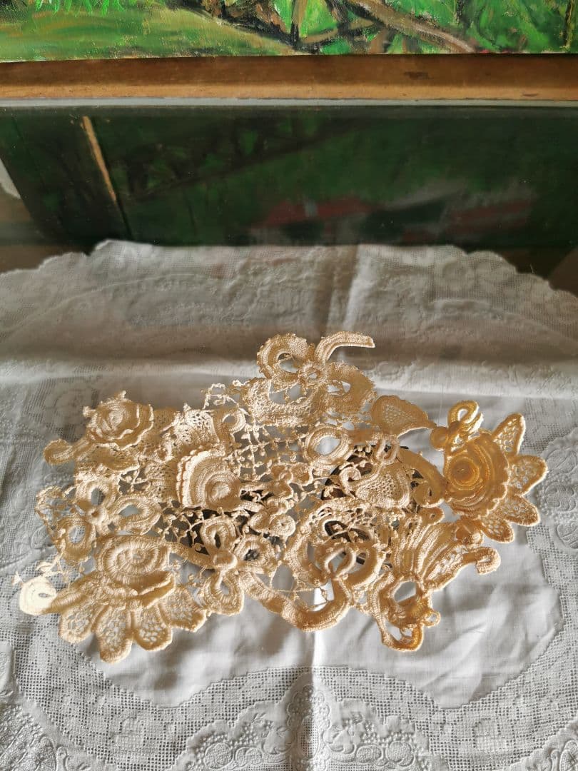 アンティーク アイリッシュクロシェレース 多層パンジー向日葵三つ葉 手編ドイリー