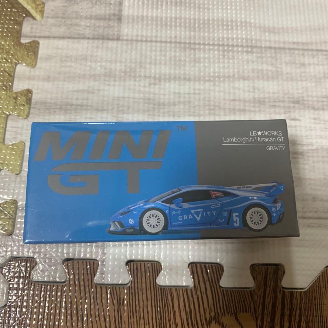 MINI GT ランボルギーニ・ウラカンGT 1/64 2台