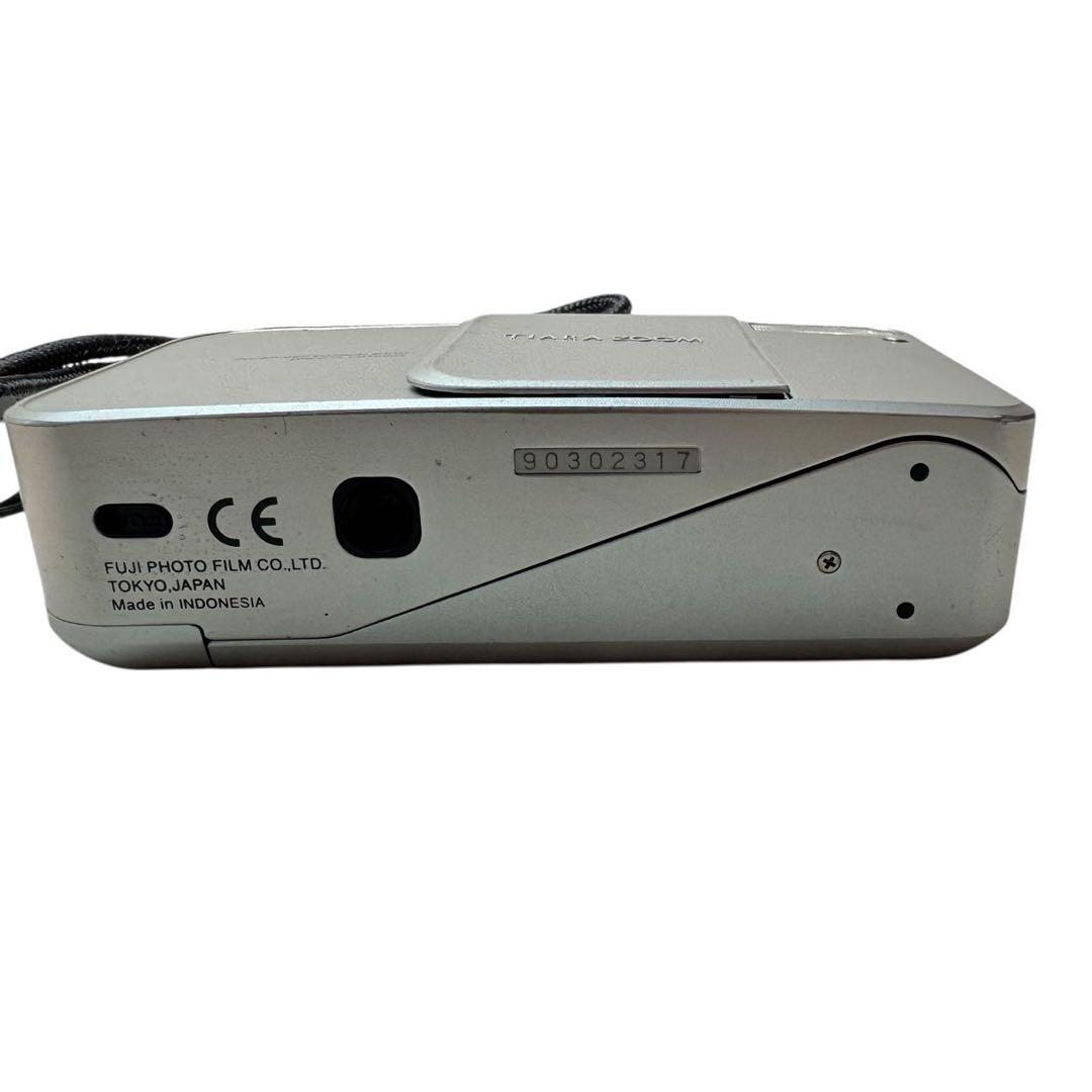 FUJIFILM TIARA ZOOM 富士フイルム コンパクトフィルムカメラ