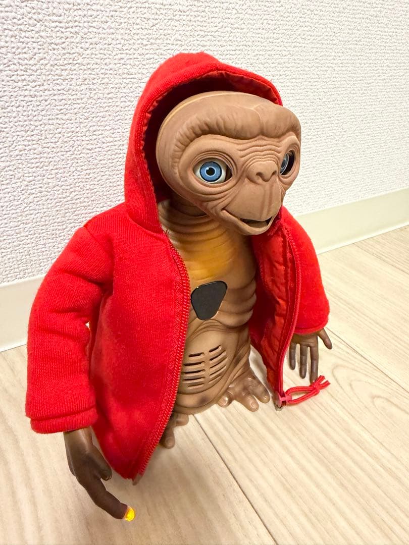 インタラクティブ E.T. フィギュア