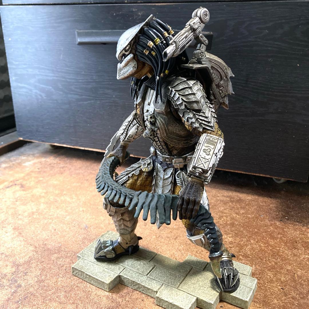 プレデターフィギュア　　スカー・プレデター