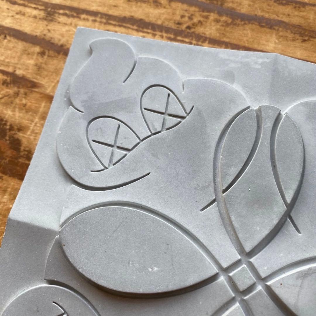 KAWS OriginalFake 2006年 OPEN 限定品 タイル グレー