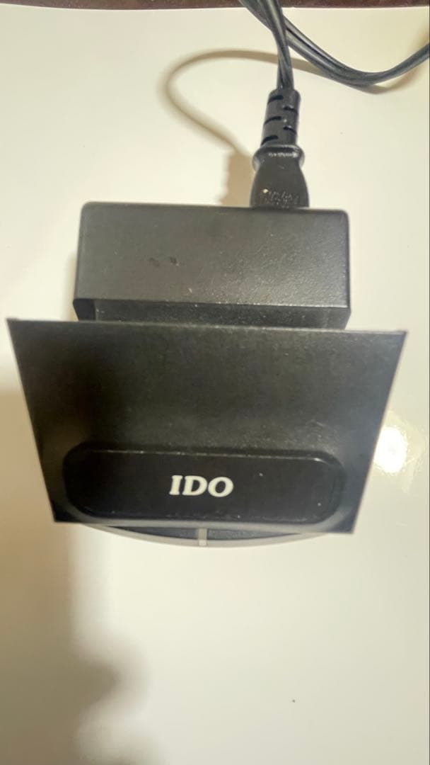 希少 IDO モトローラ 携帯電話 充電器