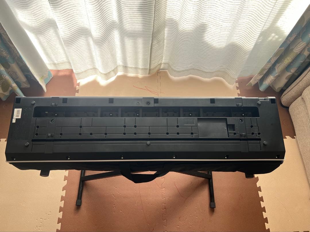 YAMAHA piaggero NP-12 ホワイト61鍵盤電子キーボード