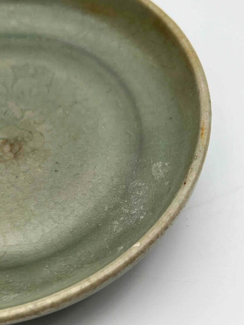 宋時代　青磁　龍泉窯花紋皿　青磁茶盤　 希少貴重　鉢　茶碗　唐物(F-113)