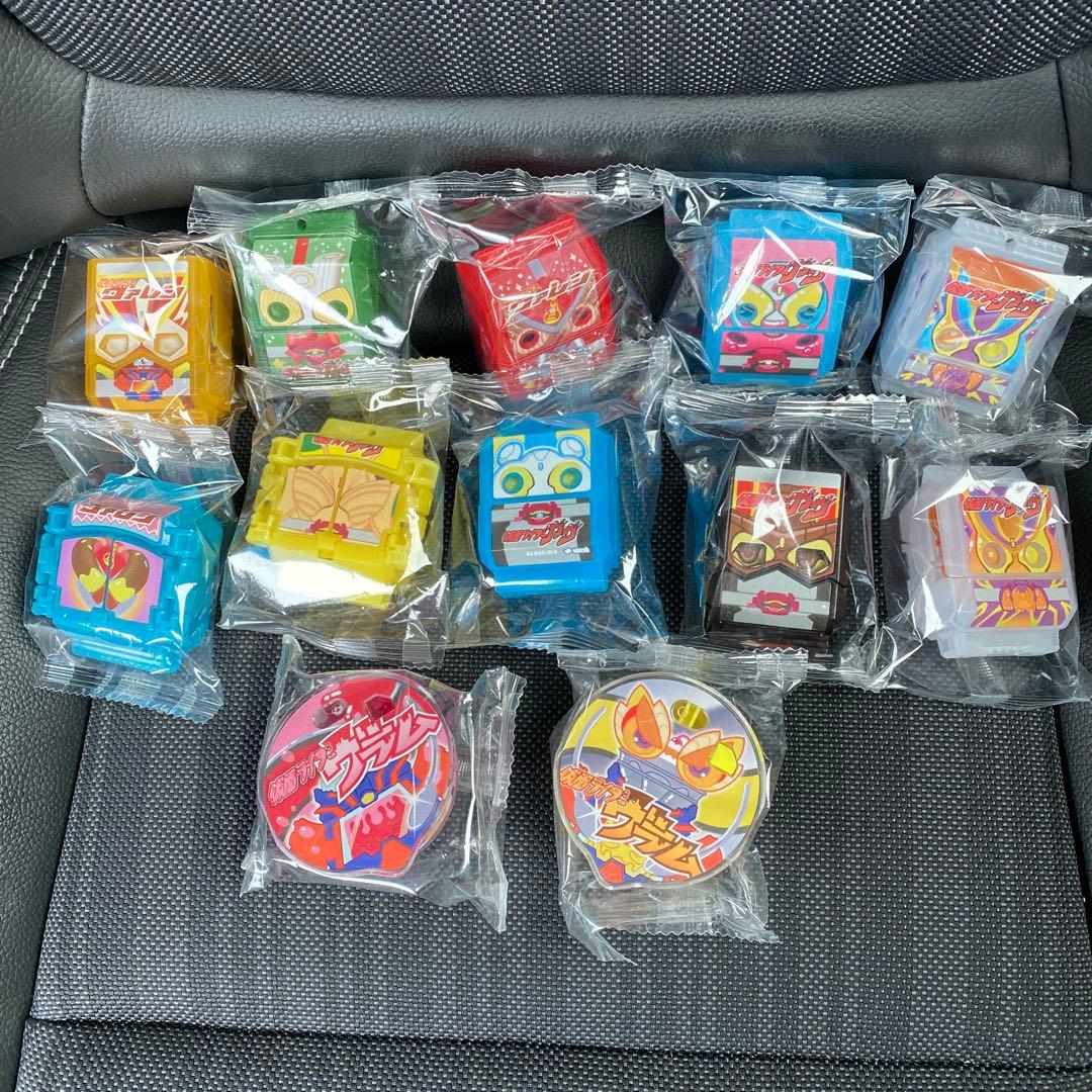 DXゴチゾウパーティーコレクション 仮面ライダーガヴバージョン01