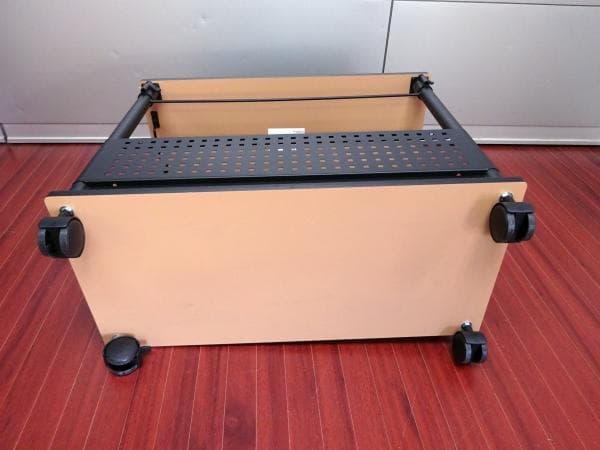 美品 バウヒュッテ 昇降式L字デスク用 CPUスタンドBHD-670H