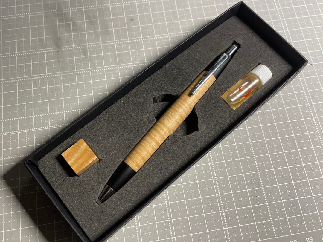 野原工芸　ボールペン　トチ杢　縮み杢