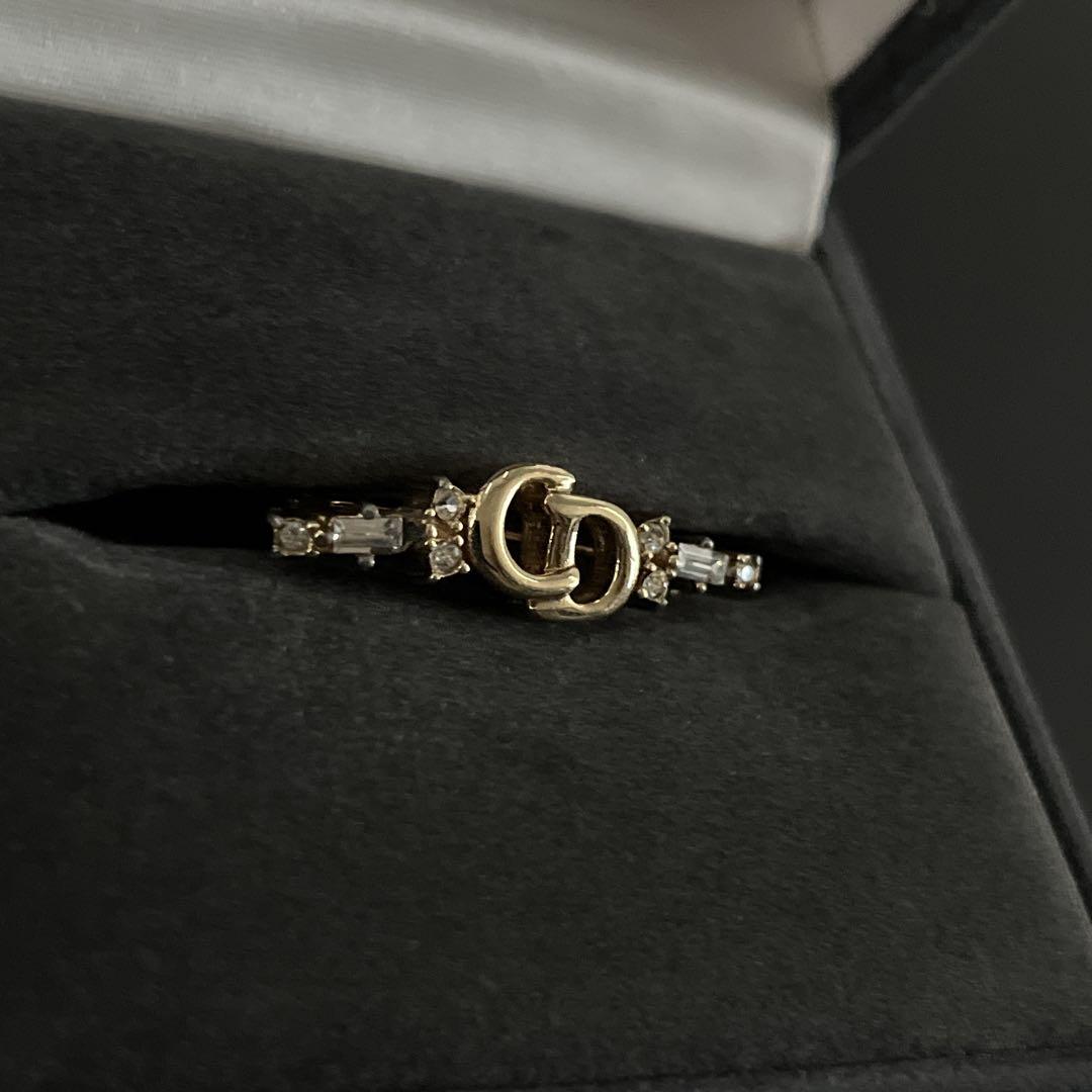 クリスチャンディオール　ピンブローチ　ラインストーン　CDロゴ　ゴールド　刻印